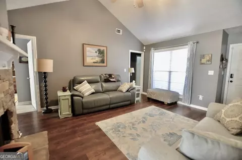 490 S Page St, Lagrange, GA 30241 photo 5