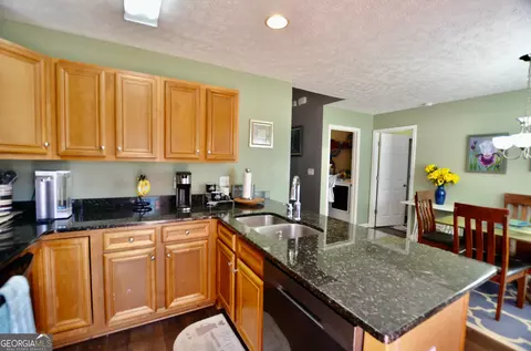 490 S Page St, Lagrange, GA 30241 photo 10