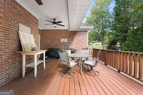 Exterior - 830 Streamside Dr, Mcdonough, GA 30252 photo 5 of 10