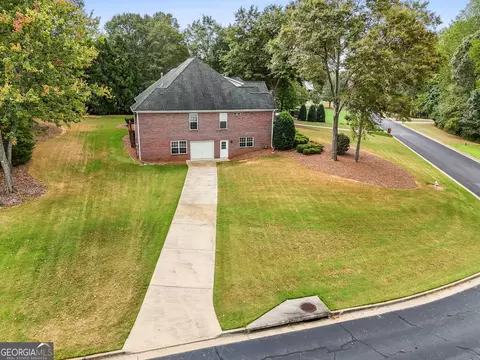 Exterior - 830 Streamside Dr, Mcdonough, GA 30252 photo 10 of 10