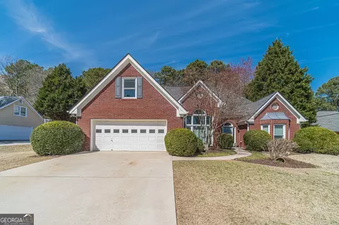 1881 Flowering Dr, Grayson, GA 30017