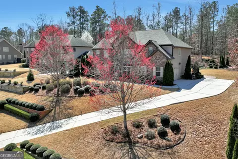 2196 Abbott Dr, Buford, GA 30519 photo 4