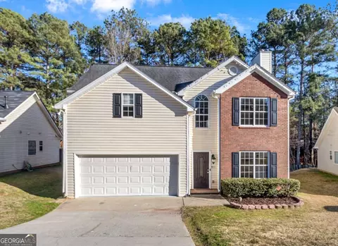 414 Shadetree Ln, Lawrenceville, GA 30044