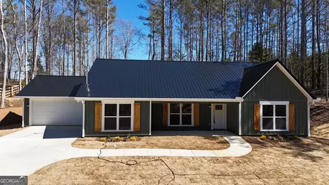 260 Mill St, Tallapoosa, GA 30176