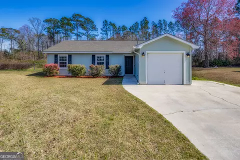 121 Tapique Cir, Saint Marys, GA 31558