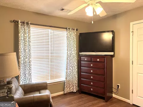 Bedroom - 222 Sandstone Dr, Hampton, GA 30228 photo 6 of 8