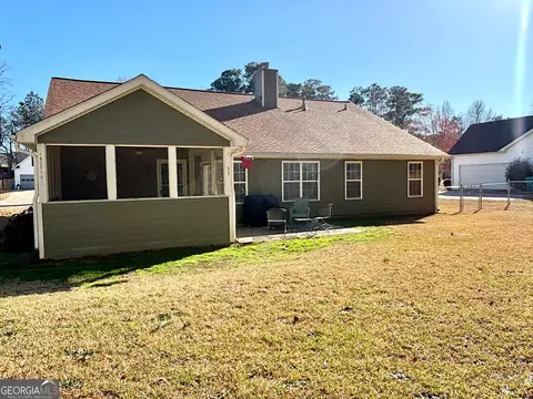 Exterior - 222 Sandstone Dr, Hampton, GA 30228 photo 17 of 18