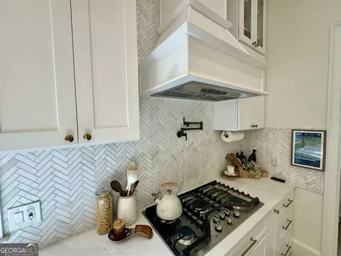 Kitchen - 3987 St Georges Ct, Duluth, GA 30096 photo 5 of 6