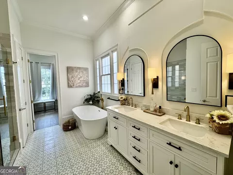 Bath - 3987 St Georges Ct, Duluth, GA 30096 photo 1 of 4