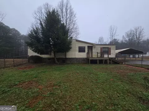 7712 Luthersville Rd, Gay, GA 30218