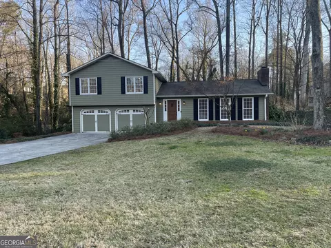 3370 Creek Hollow Dr, Marietta, GA 30062
