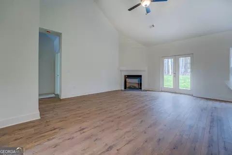 Living - 71 Malcom Rd, Covington, GA 30014 photo 1 of 5