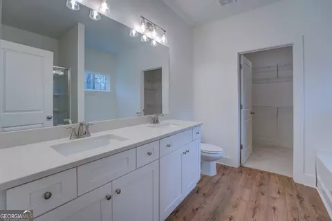Bath - 71 Malcom Rd, Covington, GA 30014 photo 1 of 1