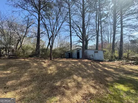 Exterior - 5872 Fox Run, Rex, GA 30273 photo 3 of 4