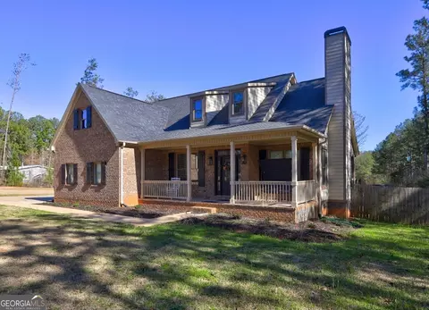 621 Liberty Hill Rd, Milner, GA 30257