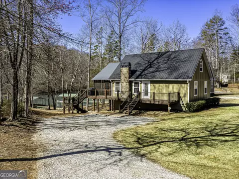 292 S Century Dr, Martin, GA 30557