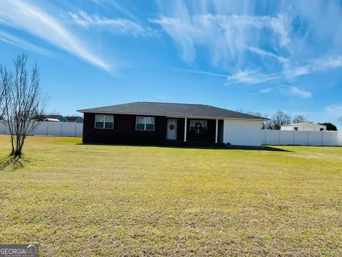 125 Rudolph Burkhalter Rd, Glennville, GA 30427