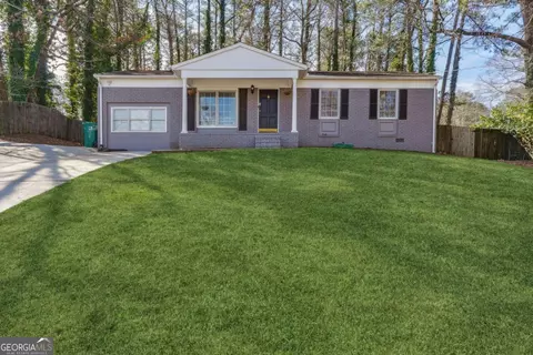 2350 Brenda Dr SE, Smyrna, GA 30080
