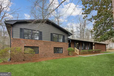 120 Dove Valley Dr, Athens, GA 30606