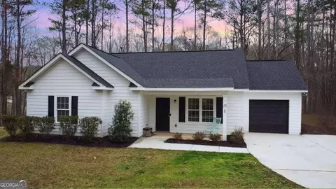 13 Habersham Cir, Griffin, GA 30224
