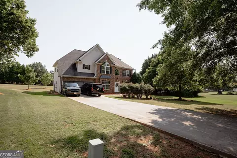 424 Norman Ct, Hampton, GA 30228