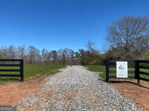 168 Comm House Rd, Barnesville, GA 30204