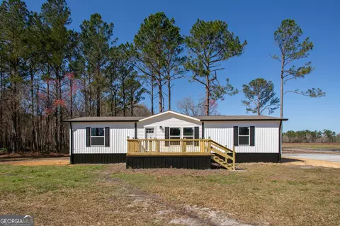 524 Smith Rd, Waycross, GA 31503
