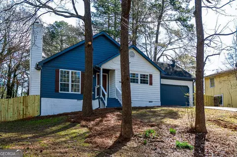 40 Cumberland Dr, Rex, GA 30273 photo 3