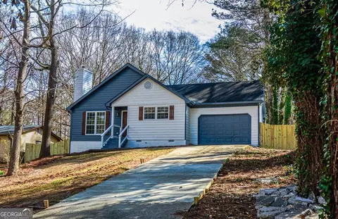 40 Cumberland Dr, Rex, GA 30273 photo 2