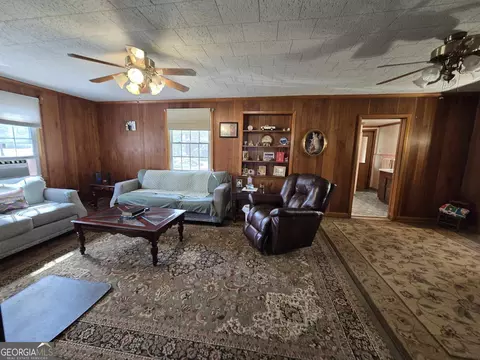 2131 College St, Comer, GA 30629 photo 14