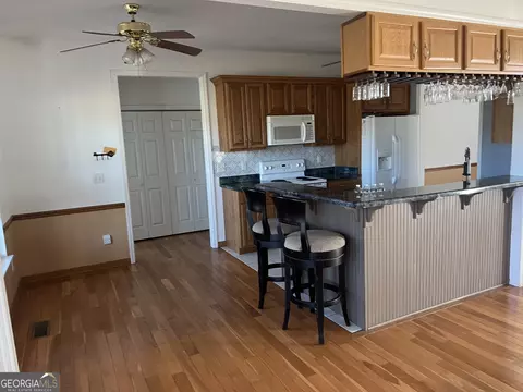 Kitchen - 58 Maple Leaf Dr, Rock Spring, GA 30739 photo 2 of 3