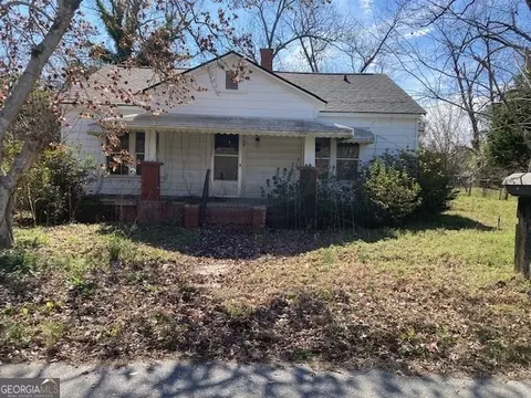 608 Tennessee St, Dublin, GA 31021