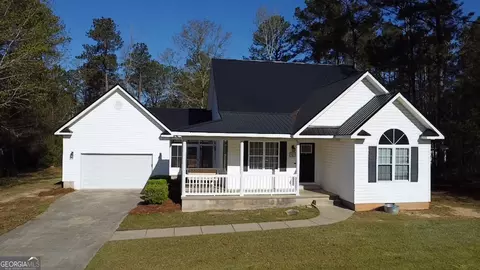 261 Graystone Pointe Dr, Macon, GA 31211