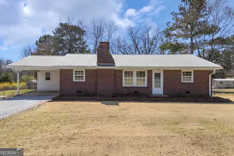 6725 West Ave, Lavonia, GA 30553
