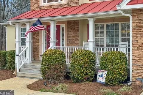 Exterior - 190 Bridgemill Dr, Hampton, GA 30228 photo 2 of 11