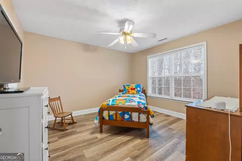Bedroom - 190 Bridgemill Dr, Hampton, GA 30228 photo 5 of 6