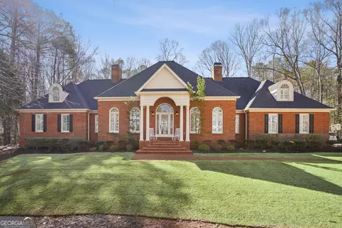 405 Birkdale Dr, Fayetteville, GA 30215
