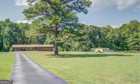 677 Gum Creek Rd, Oxford, GA 30054