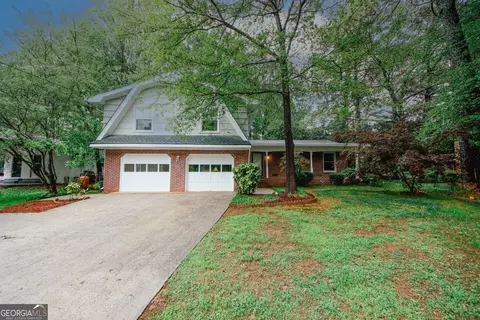 4144 Hideaway Dr, Tucker, GA 30084