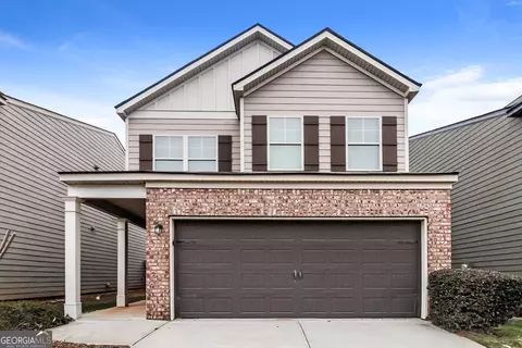 323 Lauren Dr, Fairburn, GA 30213