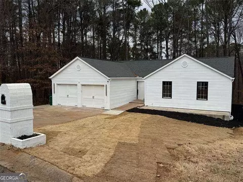 538 Bluff Ct, Woodstock, GA 30188
