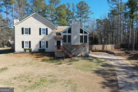 55 Bonds Ct, Hiram, GA 30141