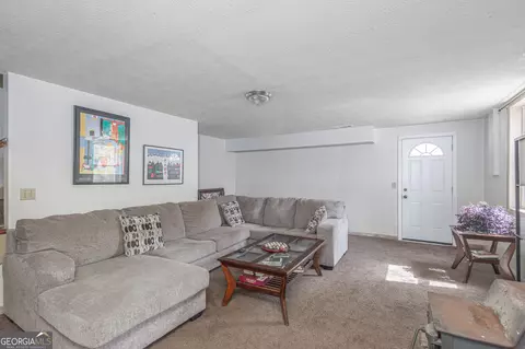 Living - 106 Brittney Ln, Lagrange, GA 30240 photo 4 of 4
