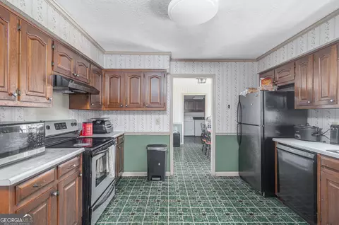 Kitchen - 106 Brittney Ln, Lagrange, GA 30240 photo 2 of 2