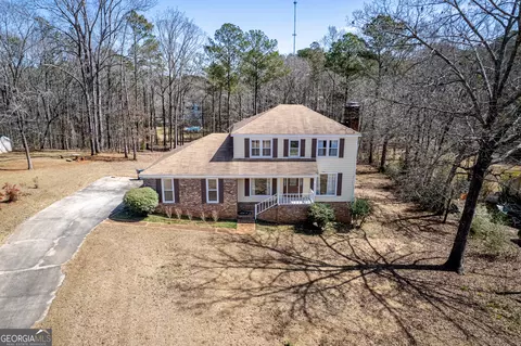 Exterior - 106 Brittney Ln, Lagrange, GA 30240 photo 2 of 10