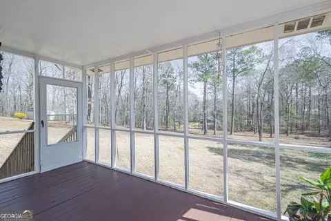 Exterior - 106 Brittney Ln, Lagrange, GA 30240 photo 4 of 10