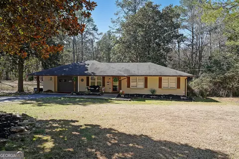 3948 Lake Carlton Rd S, Loganville, GA 30052