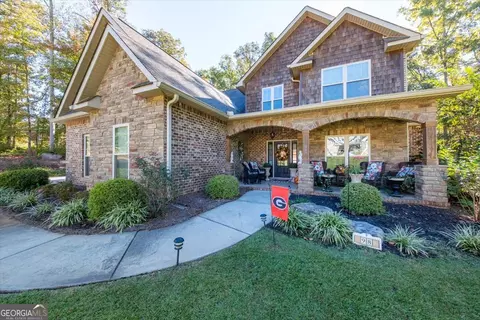 98 Cotswold Dr, Forsyth, GA 31029