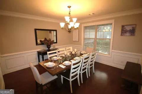 108 Creek Pointe Dr, Lagrange, GA 30240 photo 2