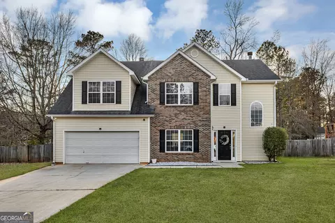131 Autumn Ridge Dr, Griffin, GA 30224